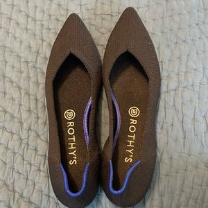 Black Rothy’s the point